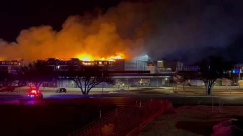 Massive fire burns  Canton Apt  complex in Okc Stock Footage 170264776