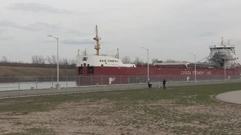 Massive freighter cargo ship sailing up the Welland canal Video stock 152073721