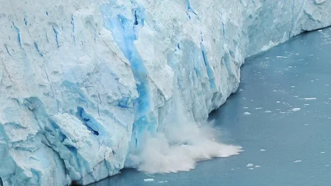 Massive glacier break apart. Stock Footage