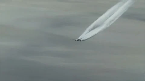 Massive Jet Contrails Seen up Close from Cockpit of Second Jet 動画素材 54716186