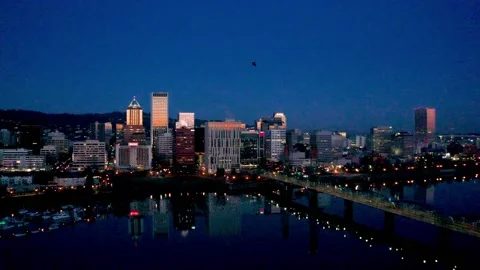 Massive Murder of Crows Flying in Portland Oregon at Sunrise Stock Footage 147226582