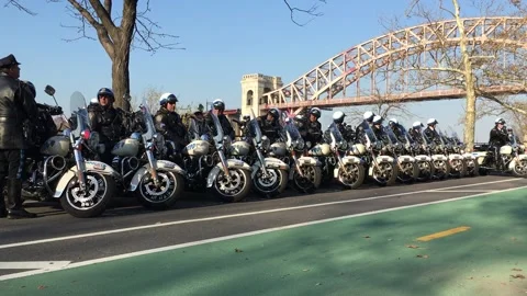 Massive NYPD Motorcycle Cops Law Enforcement Assembly Vídeo Stock 200924009