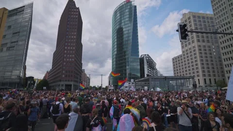 Massive Pride Parade Crowd Marching with Rainbow Flags. Berlin, 22 Juli 2023. Stock Footage 313610133
