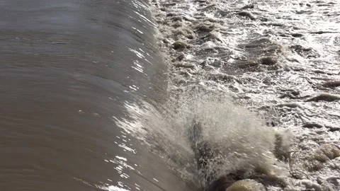 Massive river flooding during record warm temperatures in Ontario Canada Stockbeeldmateriaal 150242477
