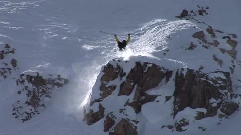 Massive Ski Backflip Fail Crash in Colorado 스톡 동영상 227070493