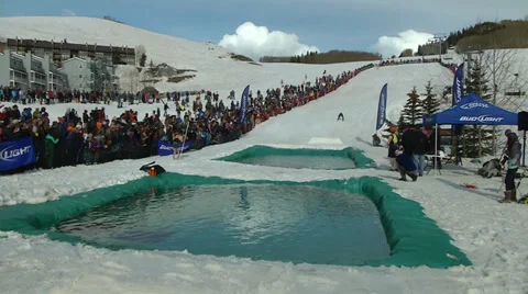 Massive ski crash into water 스톡 동영상 38606695
