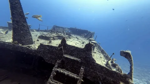 Mast and Open Deck of the Silver Star Wreck in Mauritius Video stock 347833941