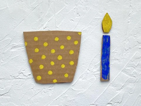 Master class 3d application training made of recycled cardboard and plastic lids Stock Photos