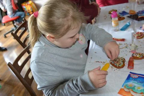 Master class on making Christmas gingerbread. Foto stock