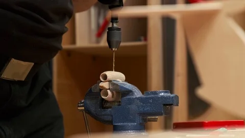 Master creates Illuyshin airplane model with hand drill 스톡 동영상 127377410