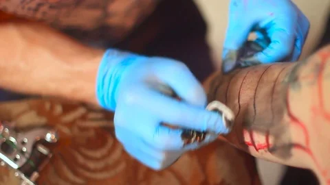 The master does the tattoo Stock Footage 78259054