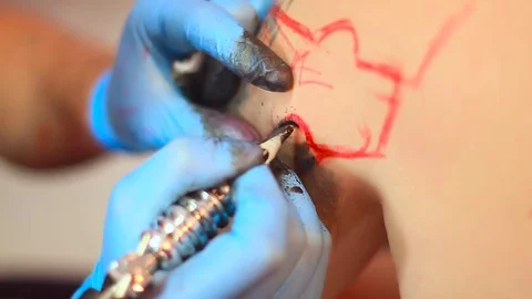 The master does the tattoo Stock Footage 78967260