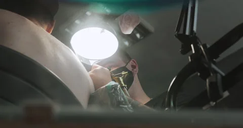 Master Doing Tattooing In Tattoo Studio. Stock Footage 133537934