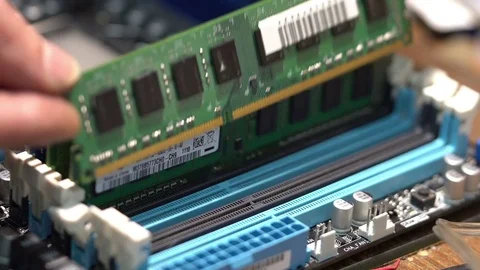 Master sets the RAM to the motherboard Stock Footage 71246681
