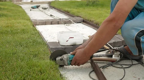 Master worker foreman makes road - 3 Vídeos de archivo 32757747