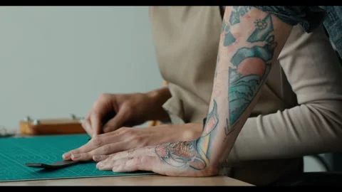 Mastering the Craft: A Journey of Learning. Craftsmanship Collaboration: Mentori Video stock 299716796