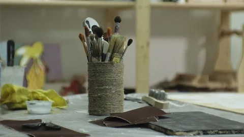 Masters in the art studio process the wood with paint and putty, achieve the Video stock 96319556