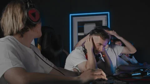 Match defeat, player choked round in shooter. Gamers lost map due to fault of 1 Stock Footage 291774395