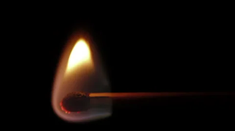 Matchstick burning macro 動画素材 37015667