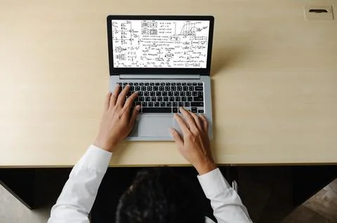 Mathematic equations and modish formula on computer screen Stockfoto's