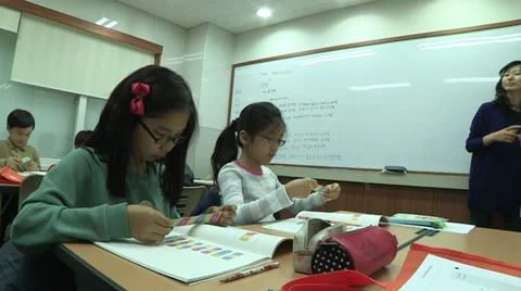 Mathematics class Video stock 33085371