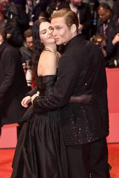 Matthias Schweighöfer mit Freundin Ruby O. Fee bei der Festivaleröffnung u. Foto stock
