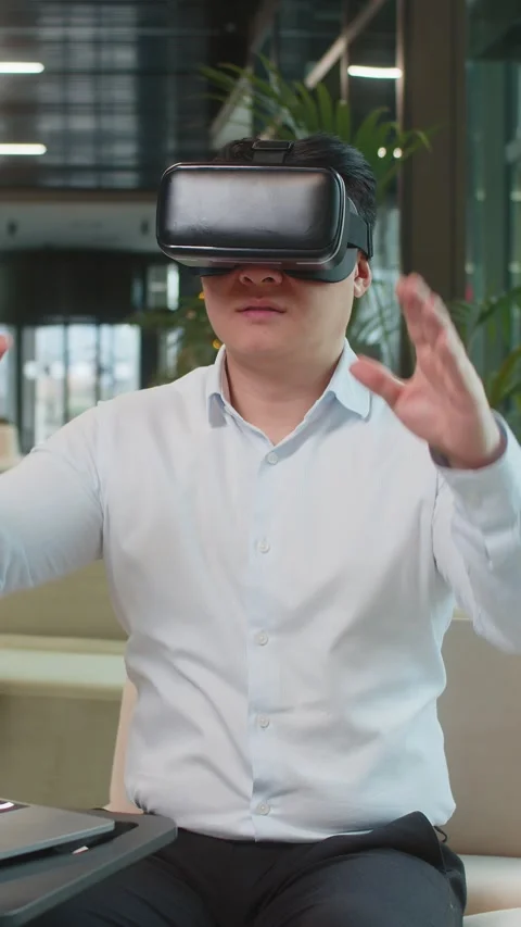 Mature businessman software developer using headset app making presentation in Stock Footage 320555076
