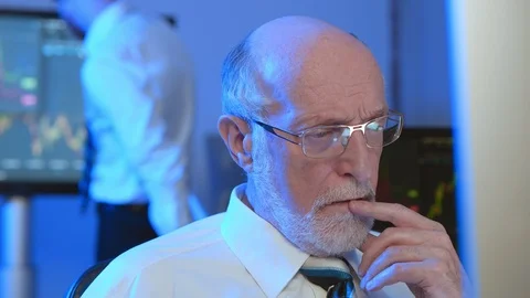 Mature trader having problems at work Stock Footage 116103990