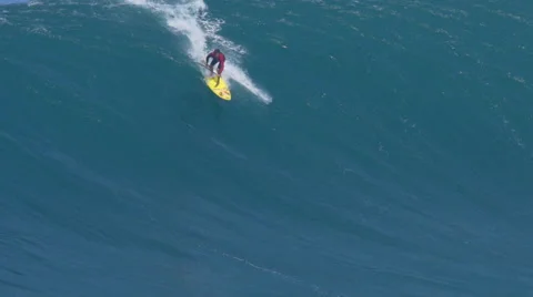 MAUI, HAWAII. Surfers Ride Giant Ocean Waves Breaking Stock Footage 59196963