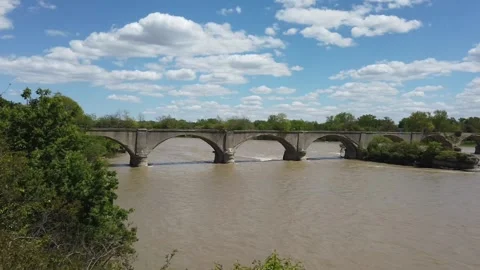 Maumee River Interurban bridge, Ohio Electric, Waterville, Ohio 스톡 동영상 155444300