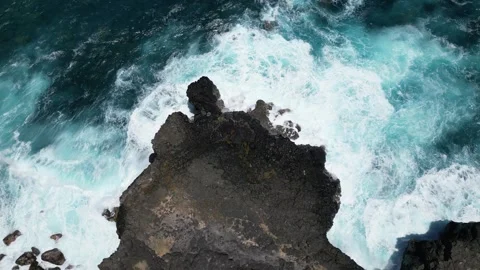 MAURITIUS WAVES BIRDSEYE 1 Video stock 303155996