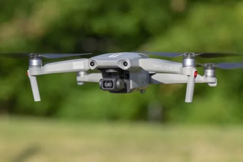 Mavic Air 2 hover Foto stock