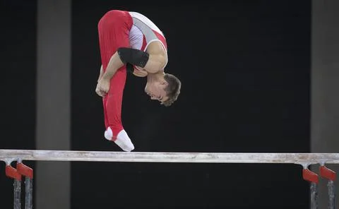 Max Whitlock In The Parallel Bars At The Commonwealth Games In Glasgow. Picture  Foto stock