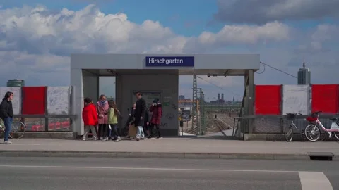 May 15, 2022. Munich, Germany. S Bahn Station Hirschgarten in Muenchen Video stock 335246144