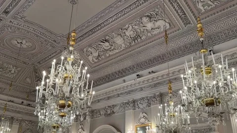 May 3, 2025 - Florence, Italy - Palazzo Pitti historic interior 库存影片 338155367