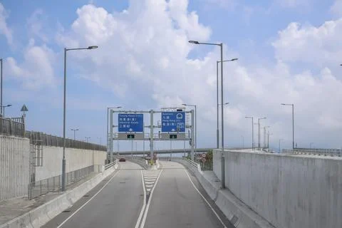 May 4 2025 Elevated Highway with Clear Sky and Urban Infrastructure Stock Photos