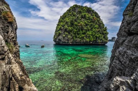 Maya bay in phi-phi island, krabi thailand , asia Stock Photos