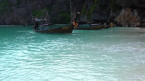 Maya bay Phi Phi Leh island, Krabi Thailand Stock Footage 100282308