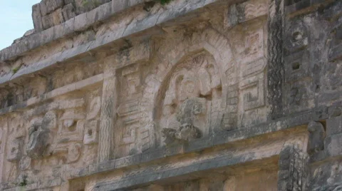 Maya temples at Chichen Itza Stock Footage 420292