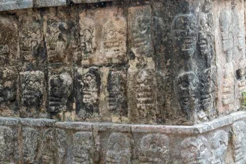 The mayan platform of skulls Foto stock