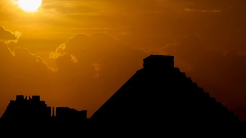 Mayan Pyramid El Castillo or Kukulcan Temple at Sunset, Chichen Itza, Mexico Stock Footage 103678096