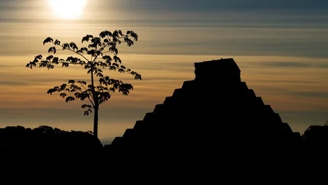 Mayan Pyramid El Castillo or Kukulcan Temple at Sunset, Chichen Itza, Mexico Stock Footage 103678430
