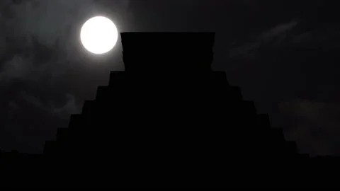 Mayan Pyramid Temple of Kukulcan, Chichen Itza, Yucatan, Mexico, Full Moon Stock Footage 223524107