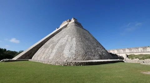 Mayan pyramid uxmal Stock Footage 62869559
