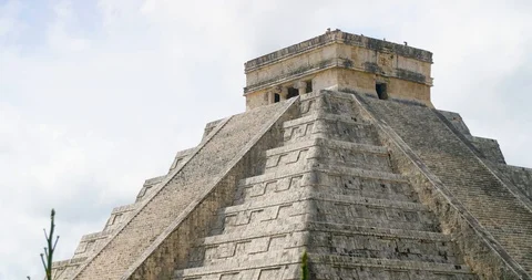 Mayan Pyramids of Chichen Itza Stock Footage 95448382