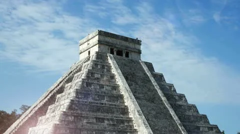 Mayan ruins mexico chichen itza Stock Footage 10890853