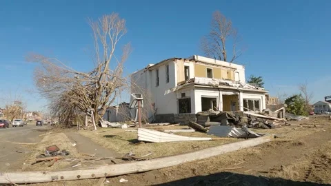Mayfield Ky Tornado Damage - Slow Motion - Devestation Driveby 03 Stockbeeldmateriaal 278124737