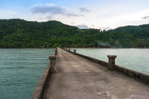 Than Mayom Pier Stock Photos