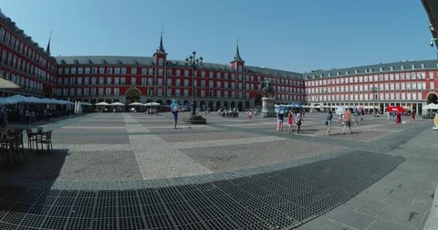 Mayor  Square Video stock 77126528