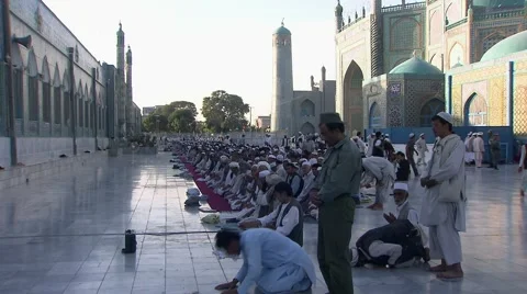Mazar-e Sharif, prayer at shrine of Hazrat Ali, Afghanistan (2).mp4 Stock Footage 61427155